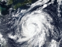최강 태풍 ‘하기비스’ 일본 상륙…한국 간접 영향