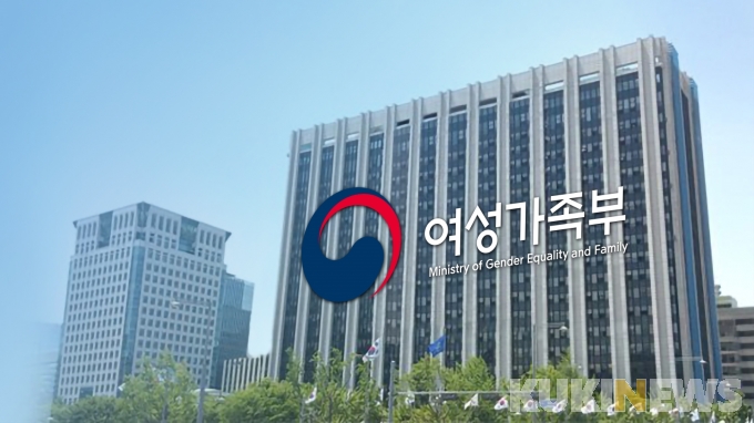 정영애 장관, 신학기 방과후 돌봄 지원현장 점검
