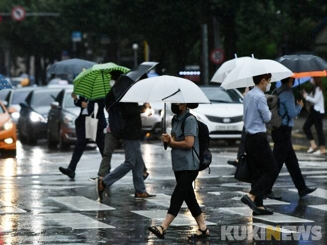 [오늘 날씨] 전국 흐리고 선선한 날씨…오후부터 중부 비