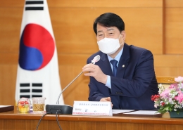 강동화 전북시·군의회의장협의회장 “지방의회에 조직구성, 예산편성 권한 넘겨야”