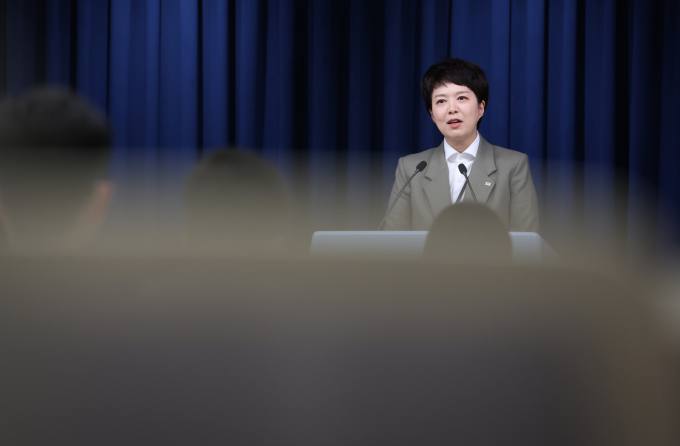 尹 대통령, 카카오 사태에 “국가 안보 치명적”