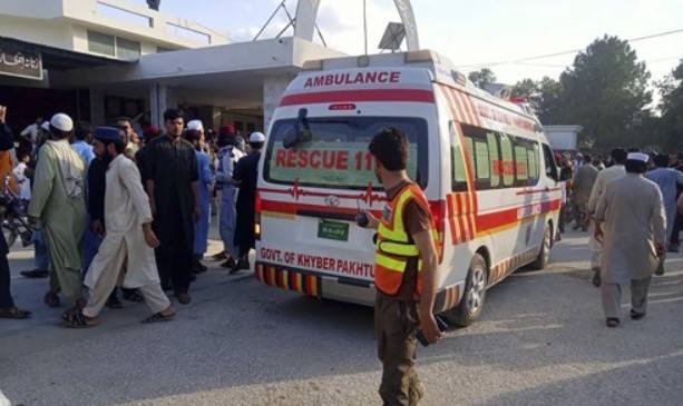 파키스탄서 폭탄테러… 최소 44명 사망, 100여명 부상 