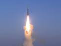 북한 “신형 중장거리 극초음속미사일 시험발사 성공”